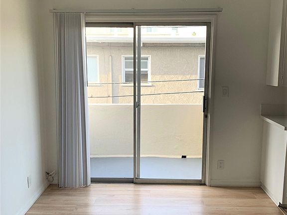 4th image of 3739 Dunn Dr APT 10