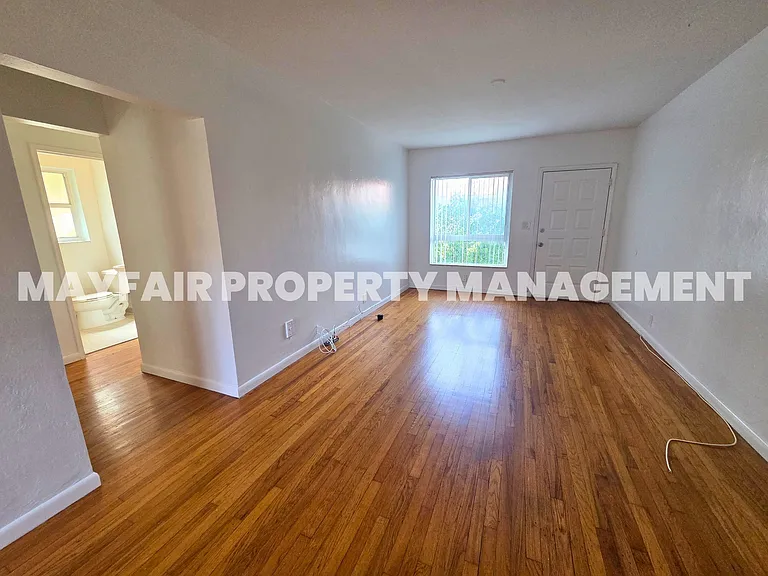 701 NE 16th Ave — Photo 38