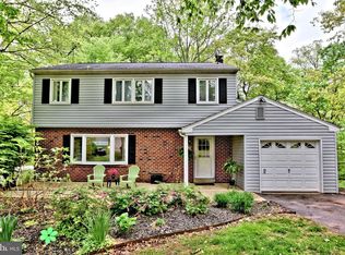 781 Mockingbird Ln, Audubon, PA 19403