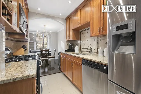 Sold by Citi Habitats | media 2