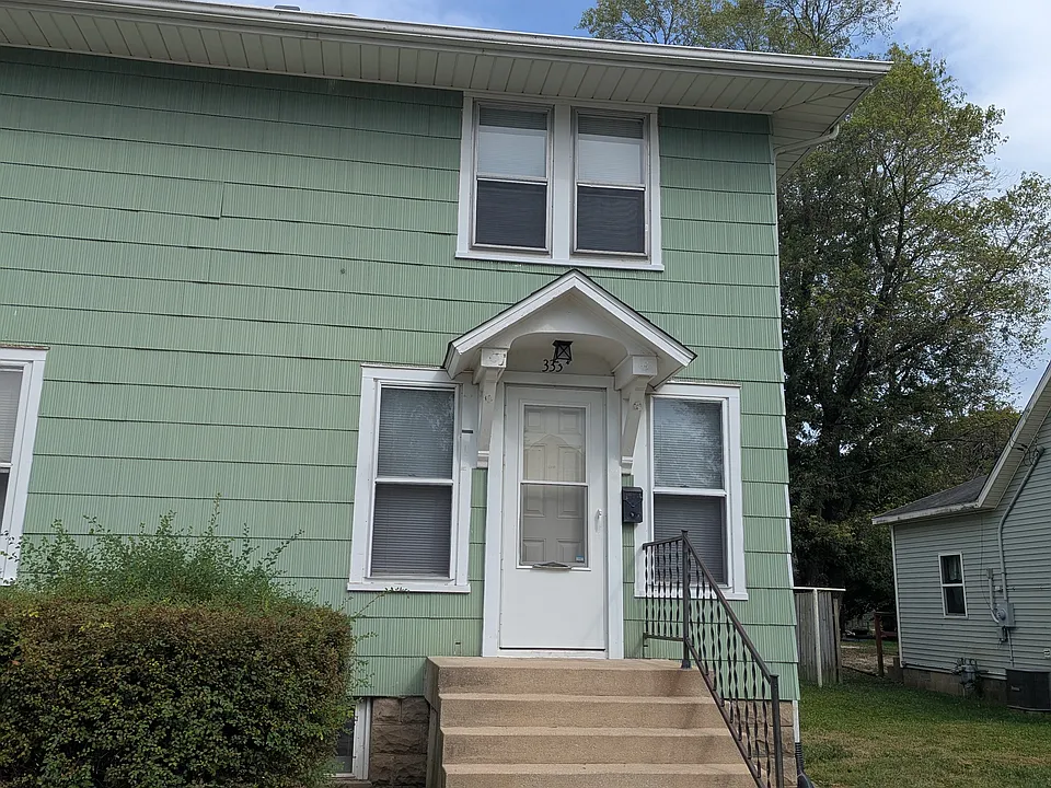 335 N College Ave #333