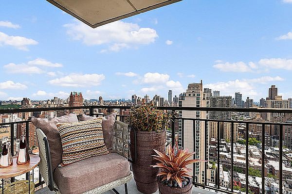 1st image of 300 E 75th St APT 30N