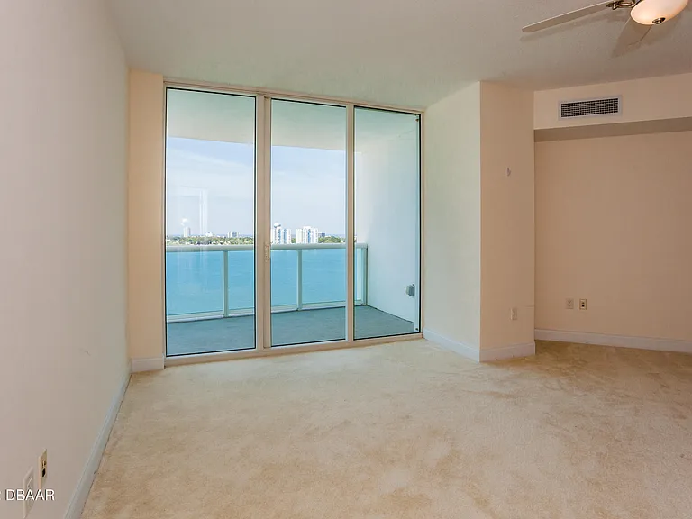 241 Riverside Dr #904 — Photo 12