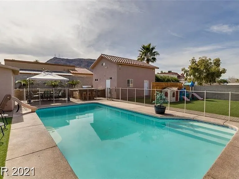 437 Waterwheel Falls Dr — Photo 9