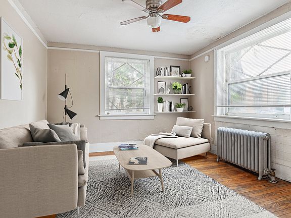2nd image of 1212 N Corona St APT 7