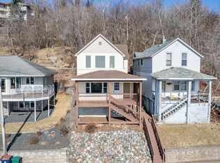 307 W 5th St, Duluth, MN 55806