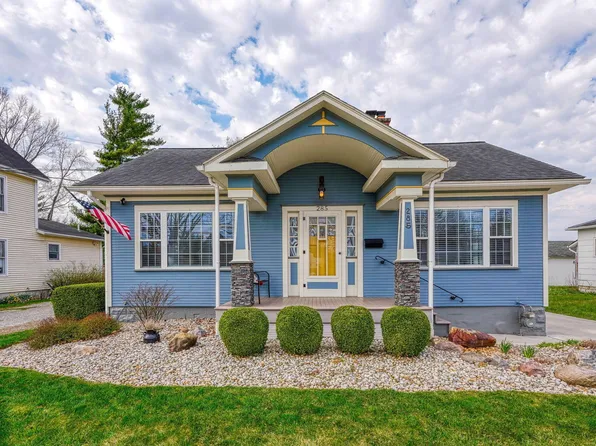 285 W Waterloo St, Canal Winchester, OH 43110