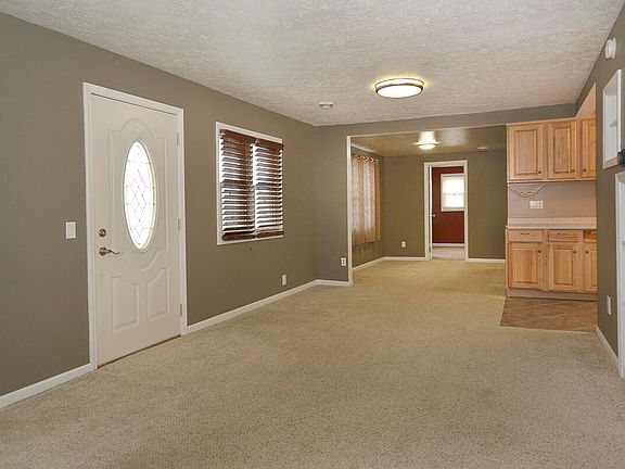 3rd image of 7435 Kingston Dr