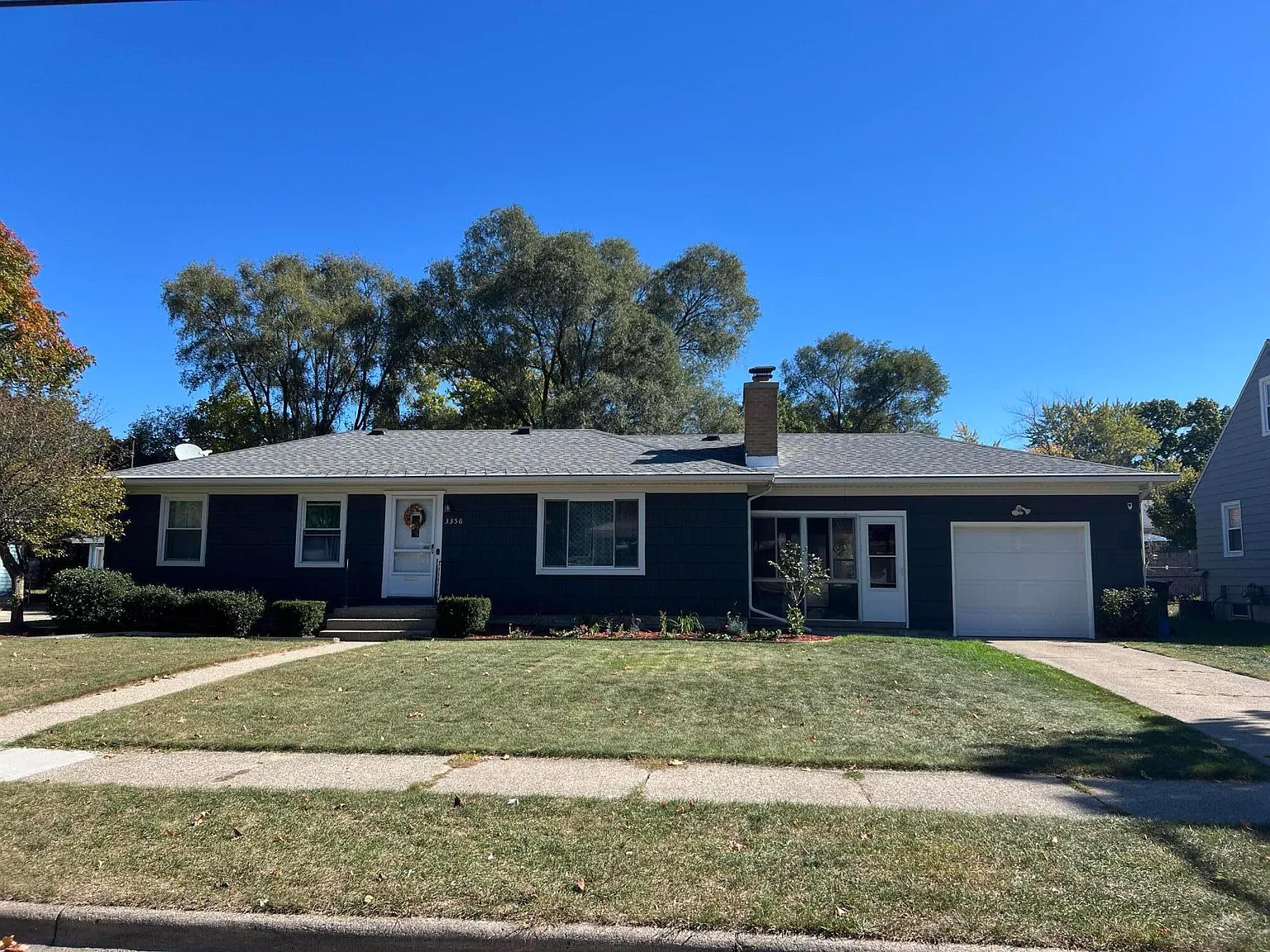 3356 Mc Kee Ave SW photo 1