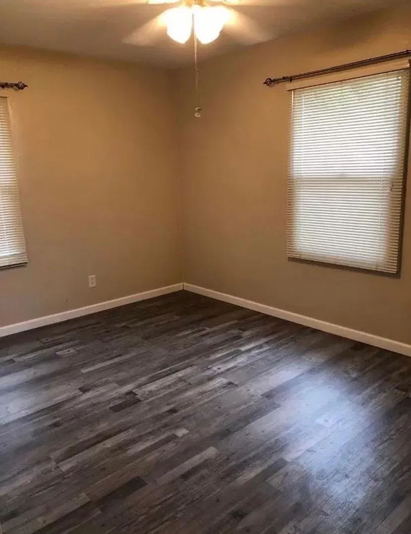 141 Cypress St — Photo 2