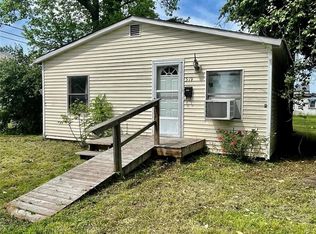 519 S Herman St, Lebanon, IL 62254