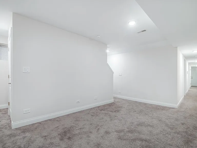 5407 S Harper Ave #1 — Photo 13