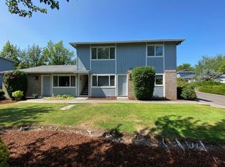 184 Church A-C, Phoenix, OR 97535