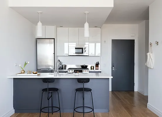 Rented by Two Trees | media 23