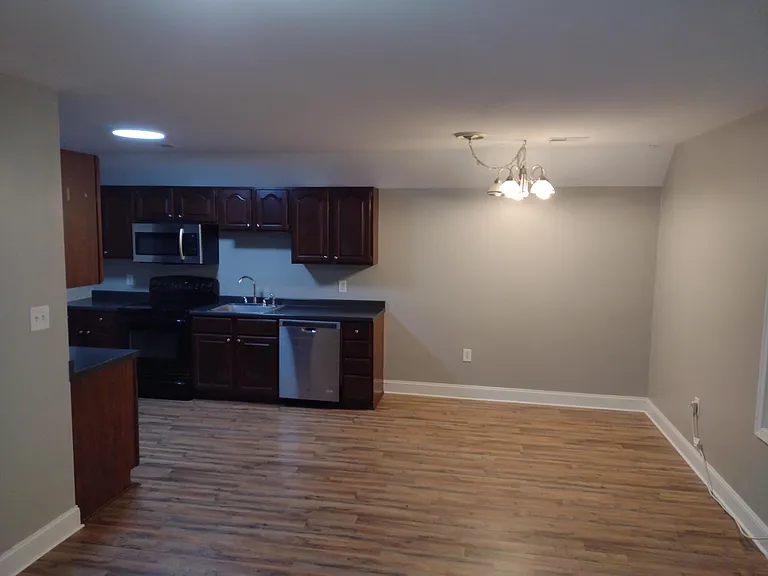 14528 Bittersweet Dr — Photo 5