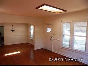 3rd image of 901 Live Oak St