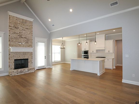 5th image of 14104 Lexi Ct