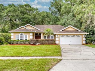 1237 Sablewood Dr, Apopka, FL 32712