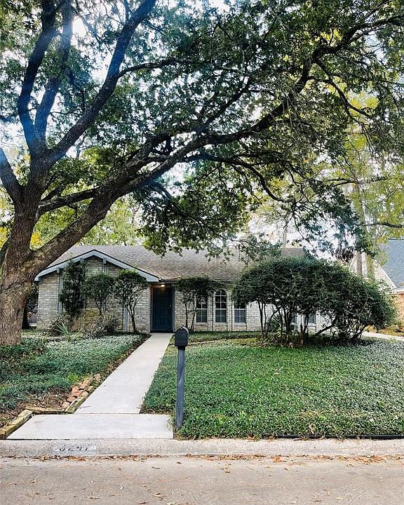 1st image of 3247 Three Pines Dr