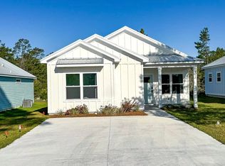 252 Ante Beppum Loop, Carrabelle, FL 32322