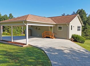 42 John England Rd, Blairsville, GA 30512