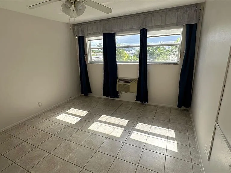 625 Antioch Ave #302 — Photo 37