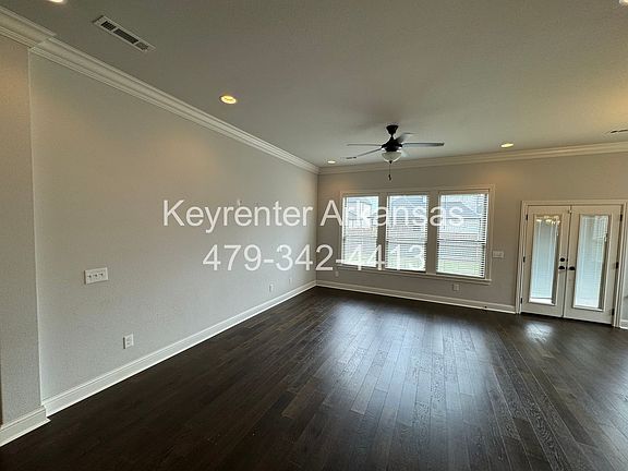 2nd image of 2307 Hampton Ave