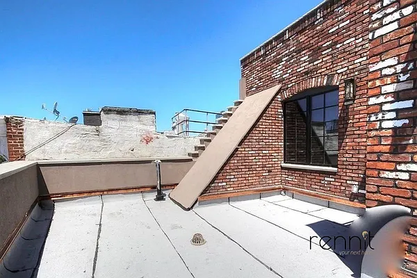 Rented by Rennit Inc. | media 7