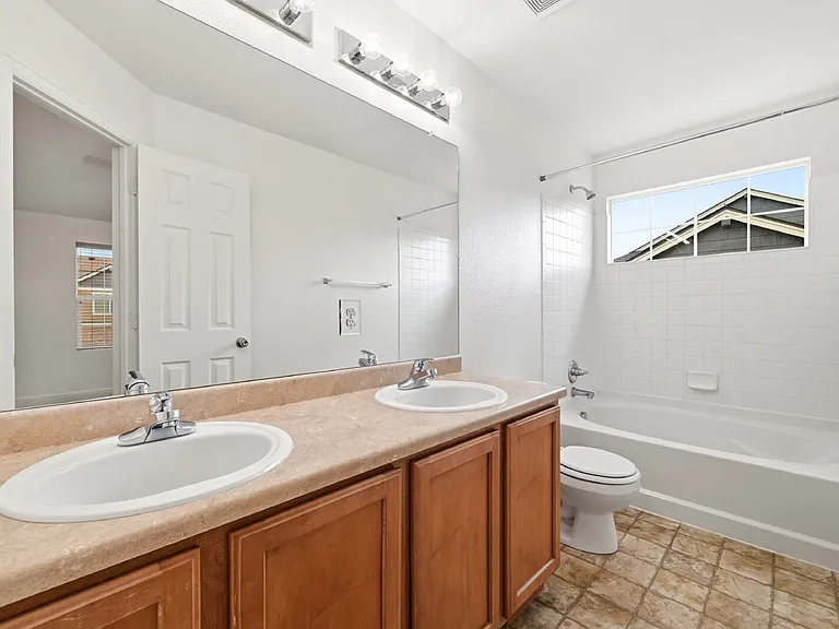 8744 Eckberg Hts — Photo 15