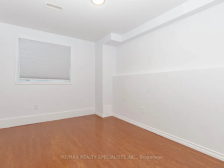 84 Tysonville Cir — Photo 10
