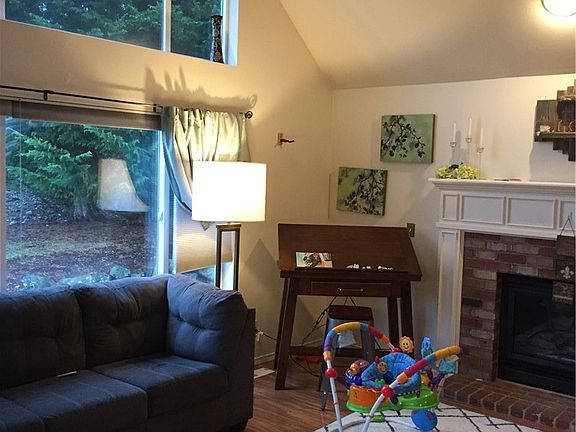 3rd image of 4857 NW Walgren Dr