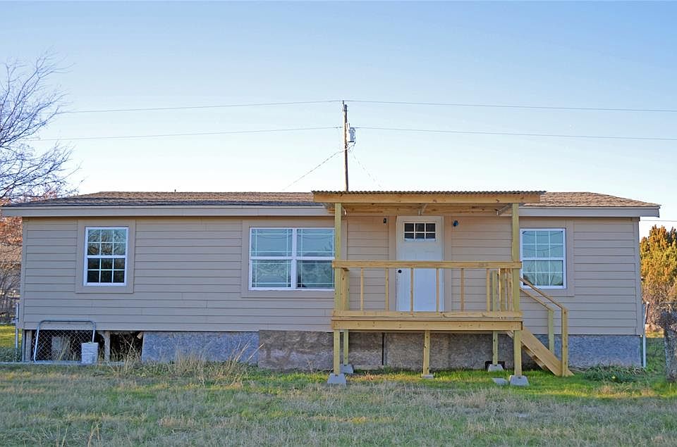 1st image of 3300 Hilltop Ct