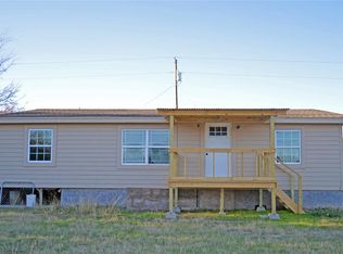 3300 Hilltop Ct, Granbury, TX 76048