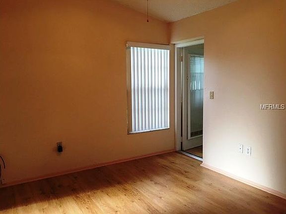 3rd image of 54 Emerald Bay Dr