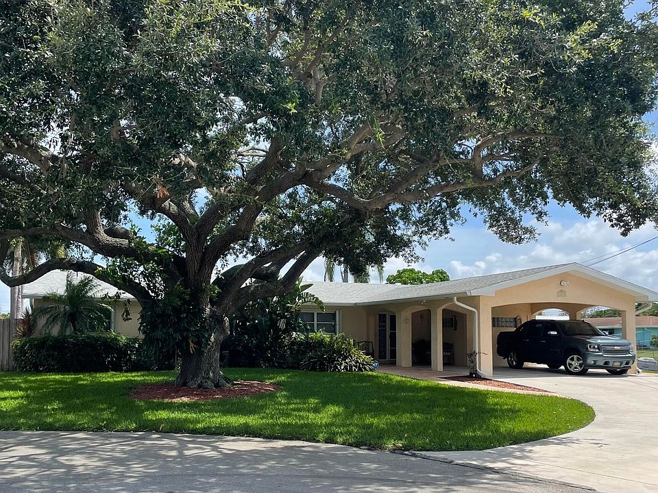 1st image of 1059 Carambola Circle