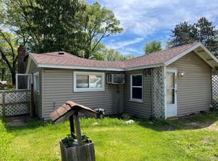 180 Fonda Dr, Columbiaville, MI 48421