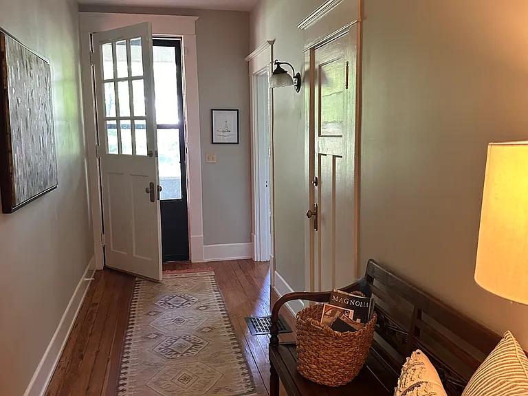 132 Signal Point Rd — Photo 2