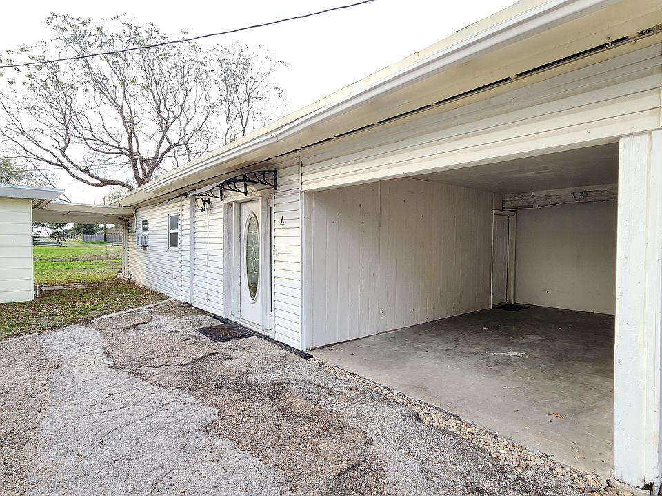 1st image of 2600 Countiss Dr APT 4