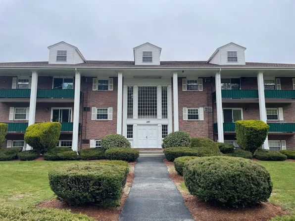 257 N Main St Unit 12, Andover, MA 01810
