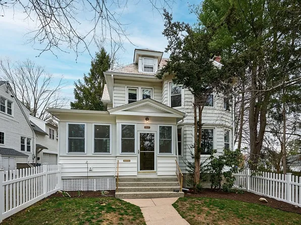 311 Prospect St, Northampton, MA 01060