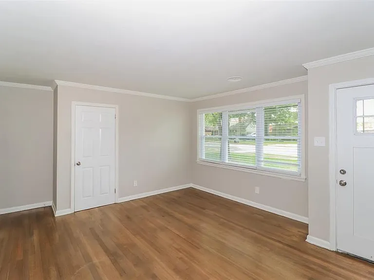 5113 Helene Rd — Photo 6
