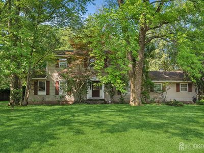 2 Christopher Ct, Edison, NJ, 08820