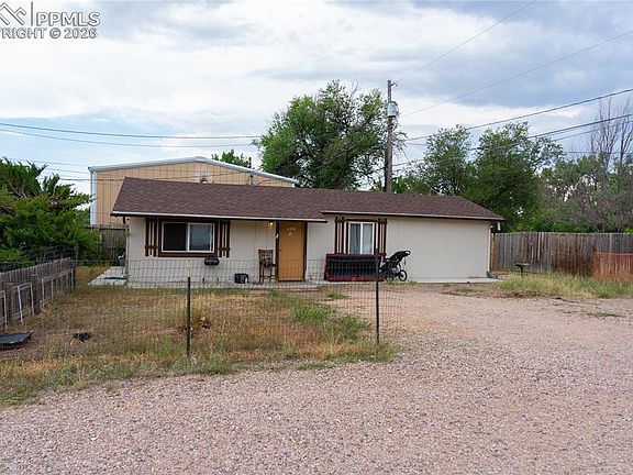 5th image of 325 S Santa Fe Ave Unit 1-3