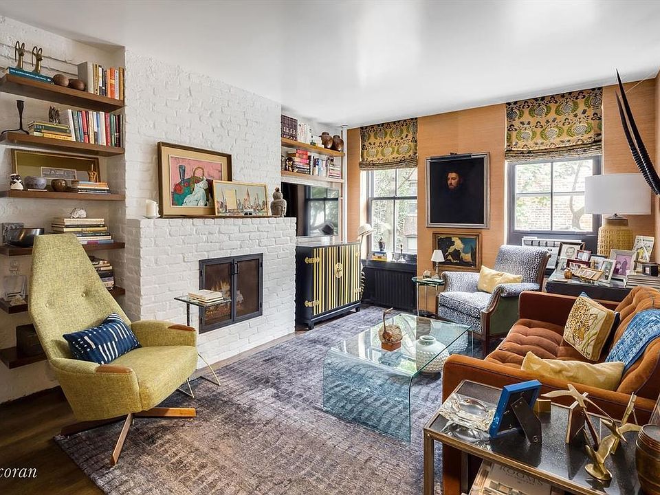 1st image of 717 Washington St #3