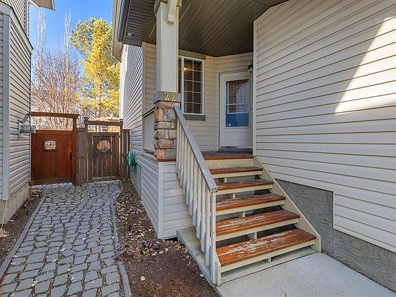 2nd image of 22 SE Tuscany Ravine Mnr NW