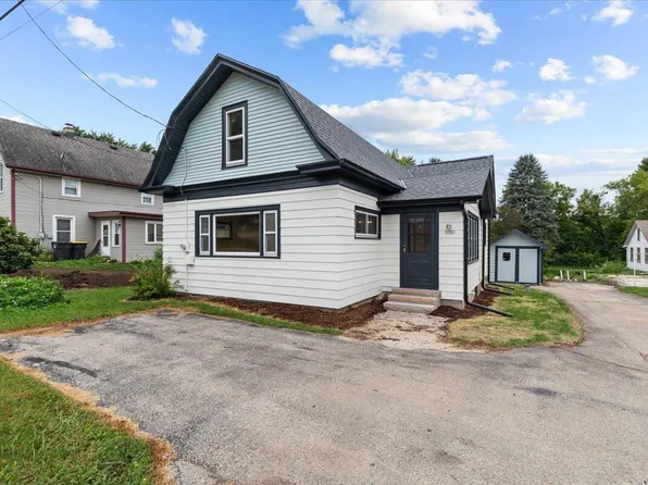 3782 Hubertus ROAD, Hubertus, WI 53033