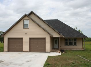 212 Silver Leaf St, Sweeny, TX 77480