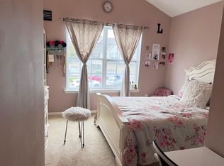 22 Hawthorne Rd, North Brunswick, NJ 08902