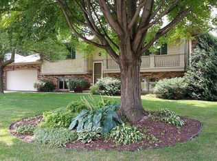 4675 Mackubin St, Shoreview, MN 55126