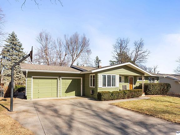 2nd image of 11226 Westover Rd